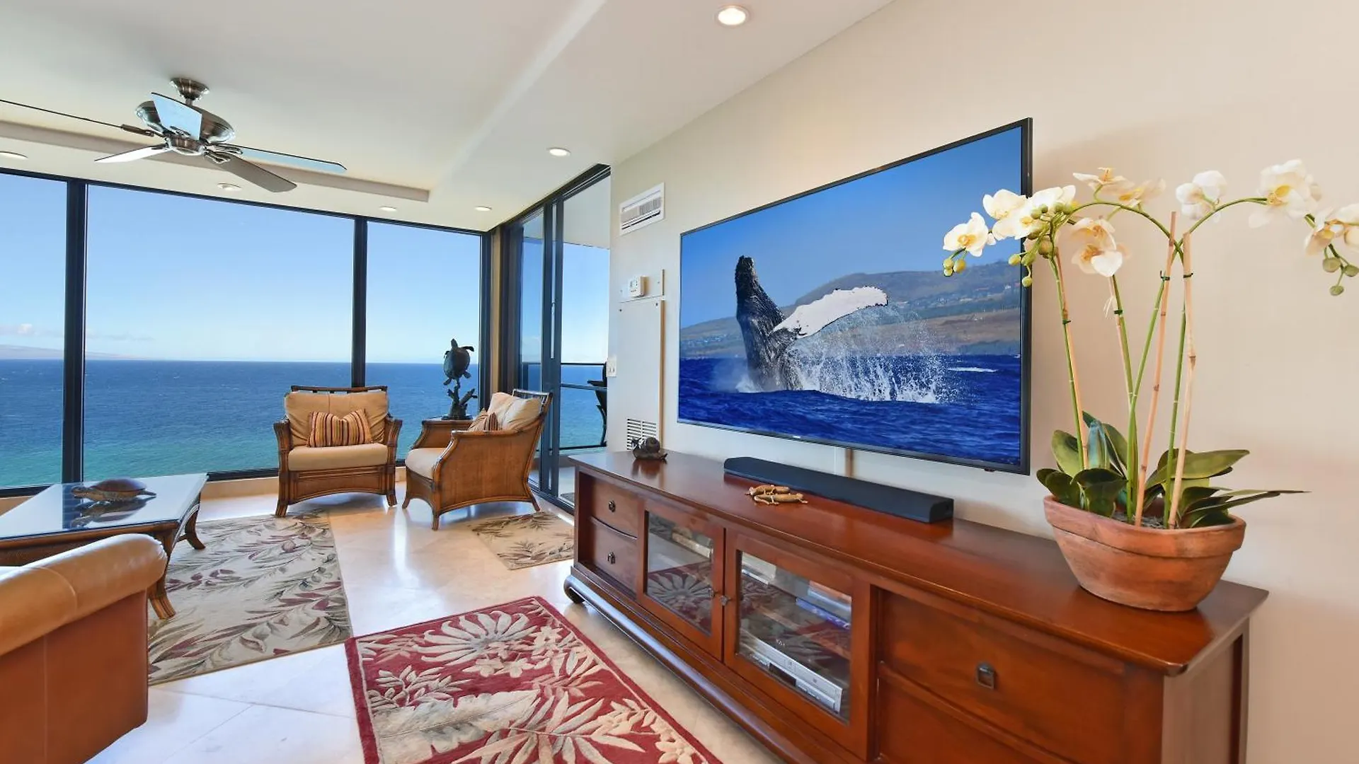 Top Floor Penthouse At The Mahana Lahaina 0*,  United States